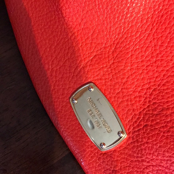 Michael Kors purse - Picture 2 of 3